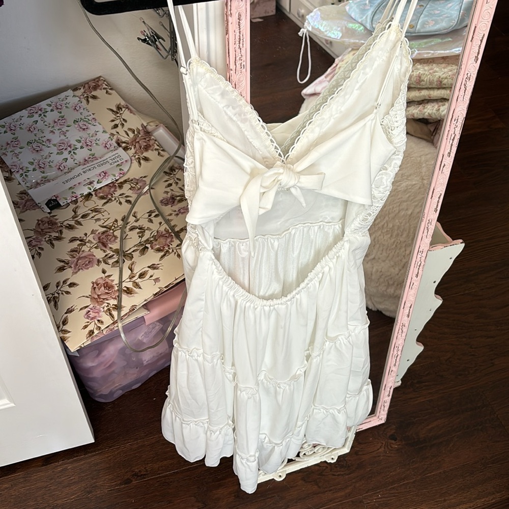 NWT! White Summer Dress - Picture 5 of 7